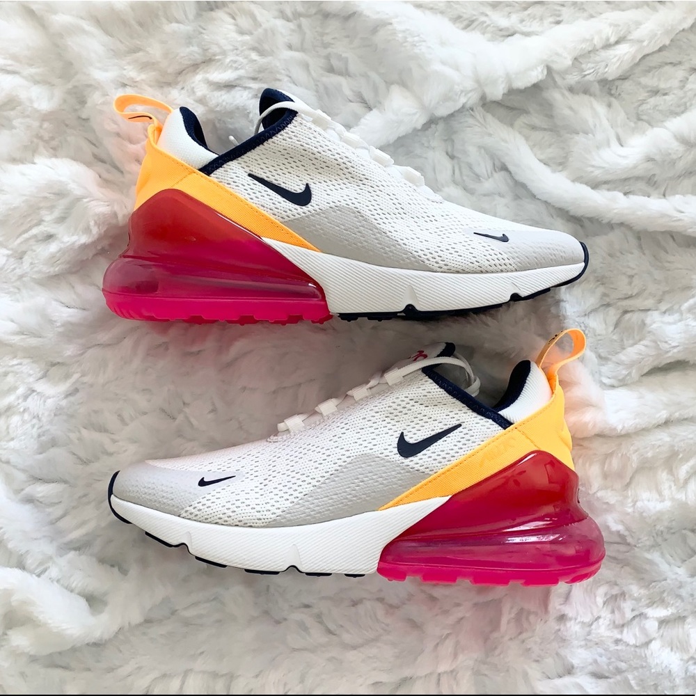 Nike Air Max 270 - Picture 3 of 7